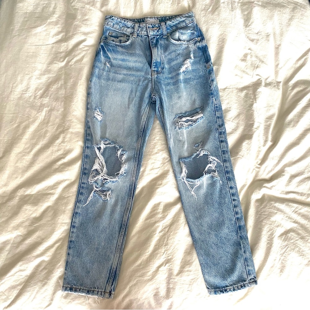 High Waist Women’s Light Wash Distressed 90s Straight Mom Jeans Size XS Petite
